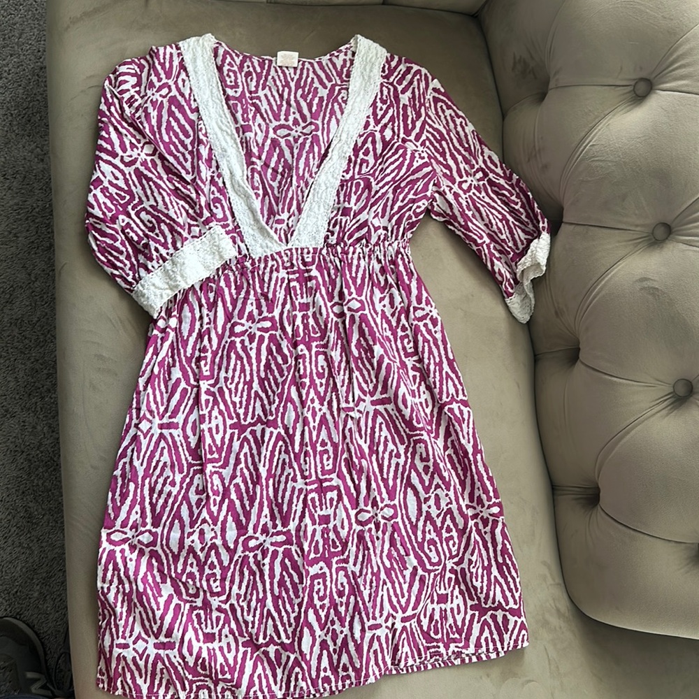 Merona coverup purple and white. 3/4 sleeve with white lace detail. Size Medium